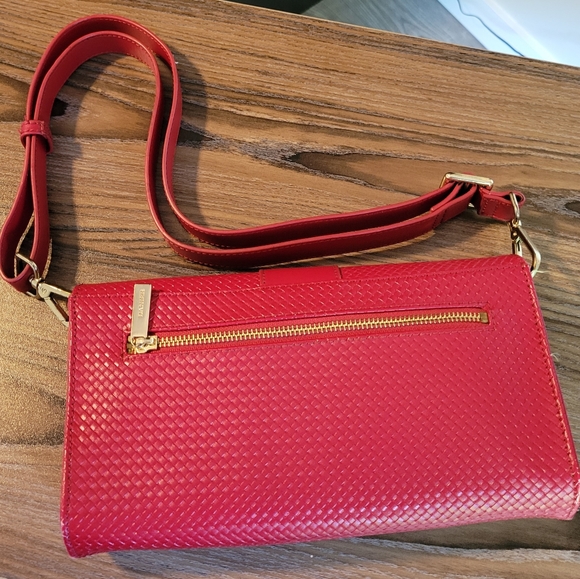 Danier Leather Women's Handbag - Picture 2 of 3